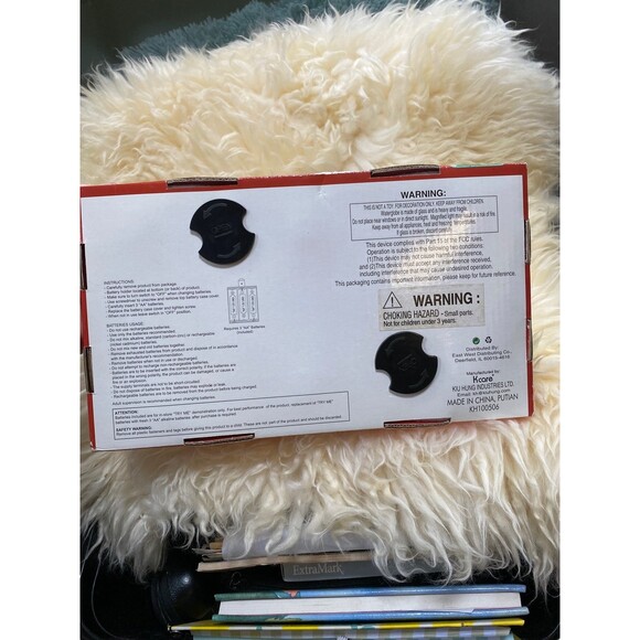 Animated Snoopy with SnoMotion Waterglobe Peanuts Christmas New Old Stock Kcare - Picture 9 of 10